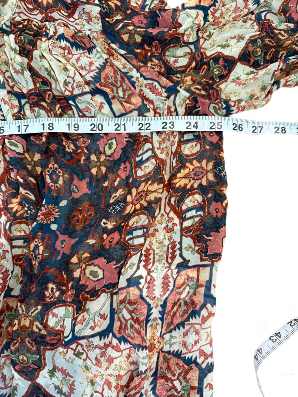 Anthropologie Estela Sheer Printed Blouse Medium Boho Rug Print Balloon Sleeve - Picture 14 of 16